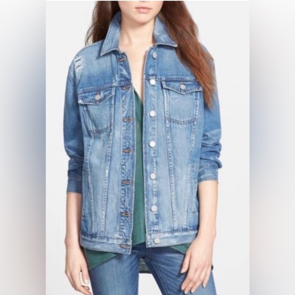 Like New! Madewell The Oversized Trucker Jean Jacket in Kelson Wash - Picture 1 of 9